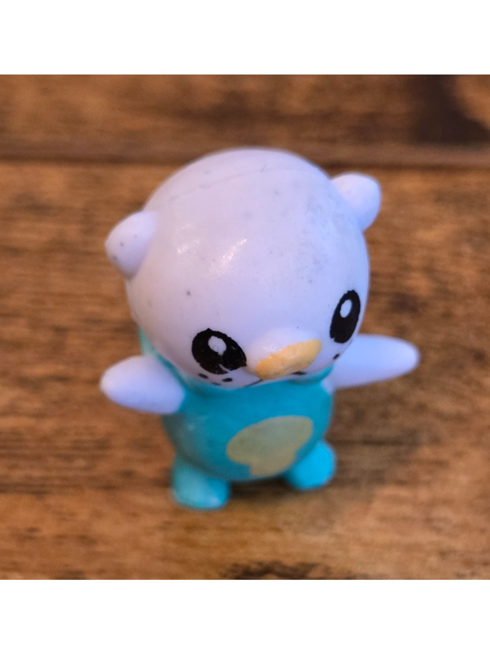 Vintage Pokémon Oshawott 1" Collectible Mini Figure